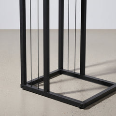 MESA AUXILIAR EN MDF RECHAPADO ROBLE Y BASE ACERO NEGRO IRUMA