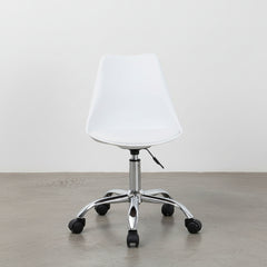 SILLA ESCRITORIO NORDICA CON COJIN ACOLCHADO ADRIANA