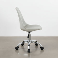 SILLA ESCRITORIO NORDICA CON COJIN ACOLCHADO ADRIANA