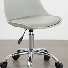 SILLA ESCRITORIO NORDICA CON COJIN ACOLCHADO ADRIANA
