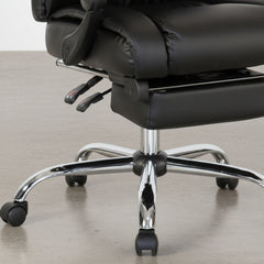 SILLA OFICINA RECLINABLE CON REPOSAPIES EXTRAIBLE TAPIZADA POLIPIEL NEGRA SAMANTA