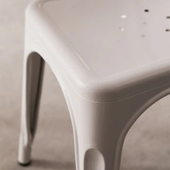 SILLA COMEDOR APILABLE EN ACERO ESSEX