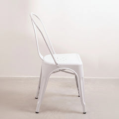 SILLA COMEDOR APILABLE EN ACERO ESSEX