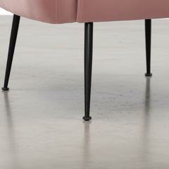 CADEIRÃO EM TECIDO VELUDO ROSA E PÉS METAL TAMESIS